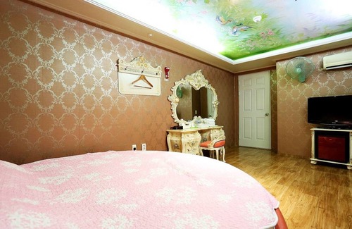 Chungju Hotel | Chungju Well Park