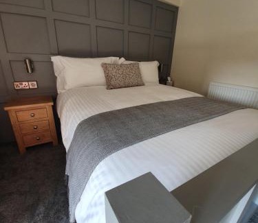 Chillington Bed & Breakfast | Church House Inn, Stokenham