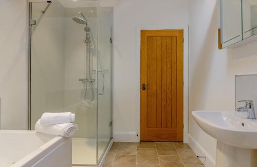 Leyburn House | Church Manor