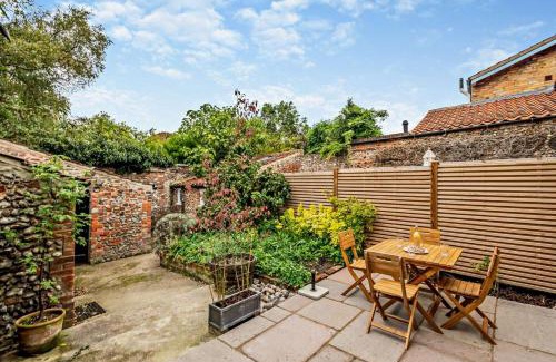 Wells-next-the-Sea House | Church Plain Cottage