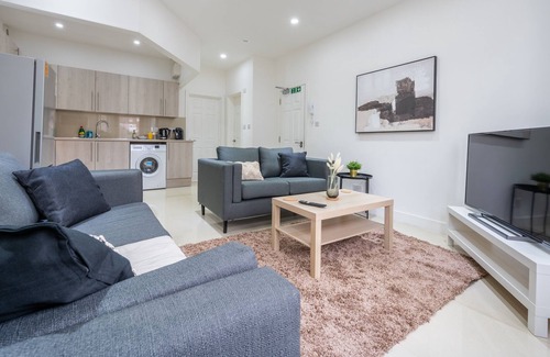 Newport Apartment | Church View 1 by Tŷ SA