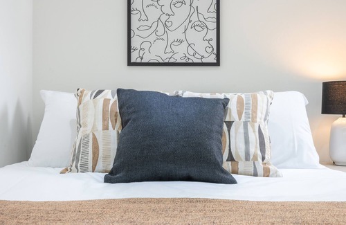 Newport Apartment | Church View 1 by Tŷ SA