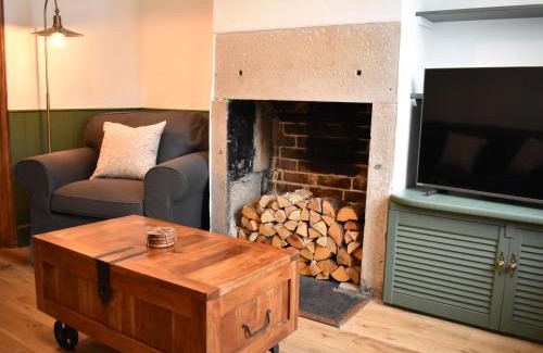 Ashbourne House | Church View Cottage