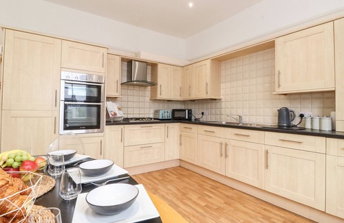 Grange-over-Sands Cottage | Church View