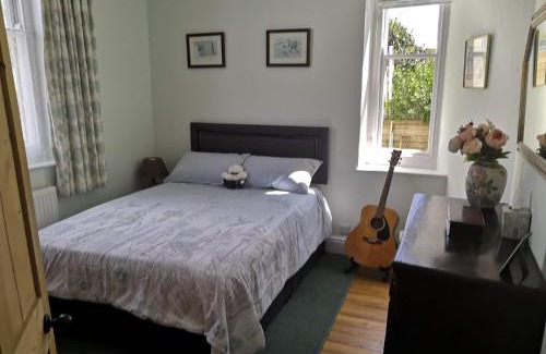 Drewsteignton House | Church View House