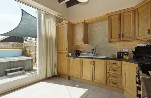 Wainfleet All Saints House | Church View - Ukc2302