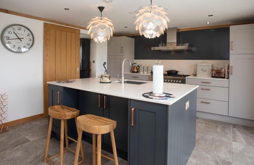 Llanfairpwllgwyngyll House | Chybean