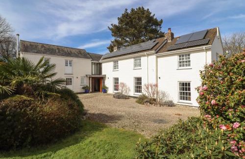 Carnon Downs House | Chygowlin House