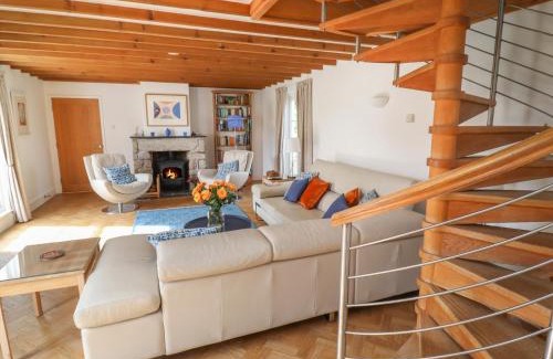 Carnon Downs House | Chygowlin House