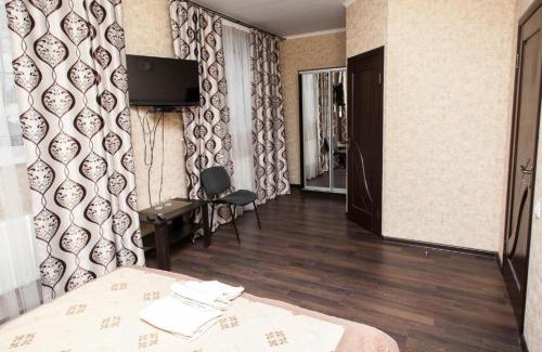 Pechers'kyi District Hotel | Chyhorinskyi Hotel