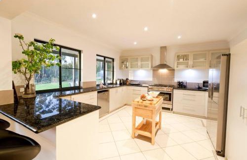 Yallingup House | Chynoweth - Scenic Views and Secluded Luxury