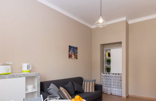 Cit Turin Apartment | Cialdini Apartment near City Center