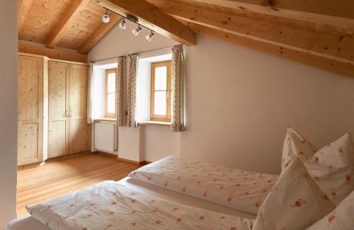 Frena House | Ciasa Medalghes