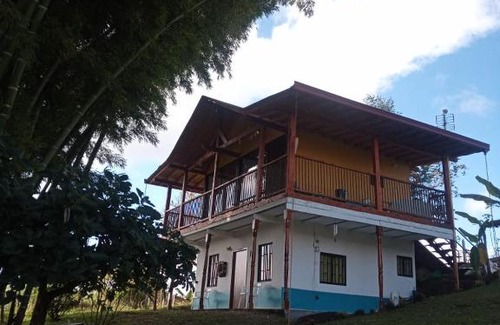 Marinilla Ski Chalet | Cielito Lindo