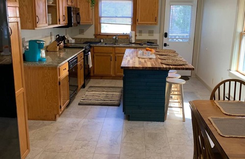 Maggie Valley House | Cierra Falls Retreat 2/2 with Waterfall in Backyard/360 Mtn Views *Pet Friendly*