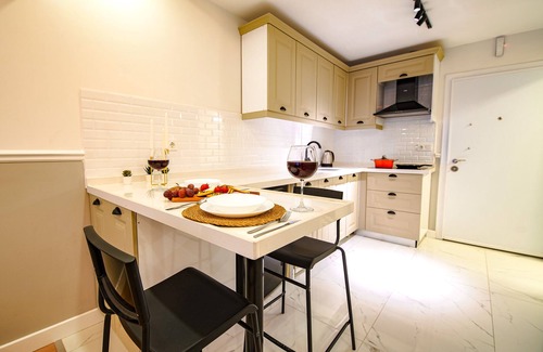 Cihangir Apartment | Cihangir VAV Suites
