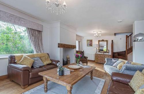 Llanrwst House | Cilfan