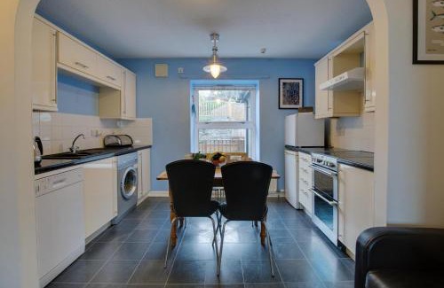 Tan-y-groes Apartment | Cilie Tresaith