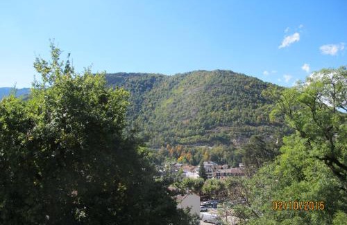 Ax-les-Thermes Apartment | Cimes