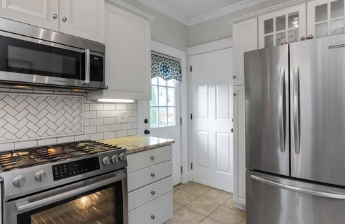 Hyde Park House | Cincy East Side Cottage, the best of Hyde Park