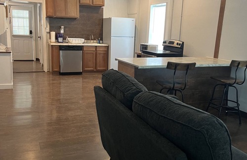 Bruceville-Eddy House | Cinder block house