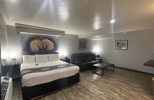 Cicero Hotel | Cindy Lyn Motel