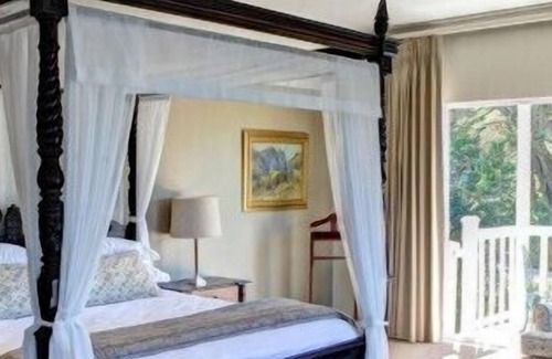 Wilderness House | Cinnamon Boutique