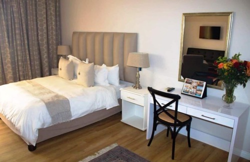 Sunset Beach Bed & Breakfast | Cinnamon House Bed and Breakfast