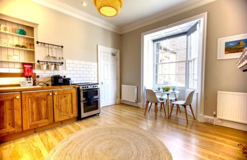 Old Town Hastings Apartment | Cinque Ports Retreat (Old Town Hastings)