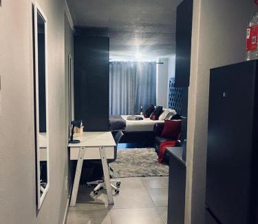 Lynnwood Ridge Apartment | Circa Lynwood flats,unit 223 Menlyn