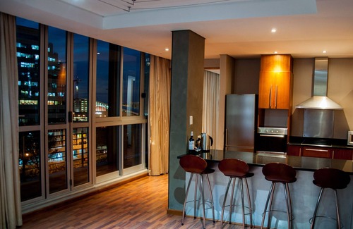 Cape Town City Centre Hotel | Circa On The Square Hotel