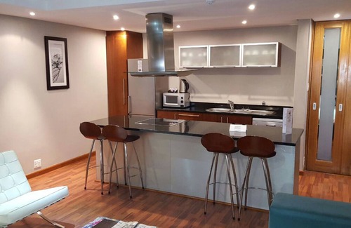 Cape Town City Centre Hotel | Circa On The Square Hotel