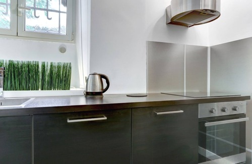 Ripa Apartment | Circo Massimo Events Apartment | Metro - Home and More