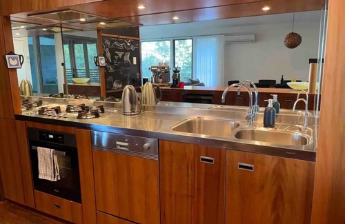 South Coast House | Circuit Beach House - a piece of paradise!