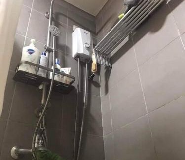 Bagumbayan Apartment | Circulo verde condo studio Pet-Friendly