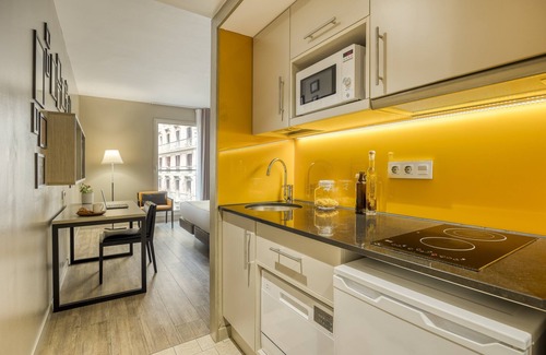 Gothic Quarter Apartment | Citadines Ramblas Barcelona