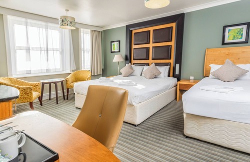 Eastbourne Seafront Hotel | Citrus Hotel Eastbourne by Compass Hospitality