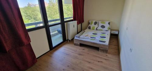 Weiden Apartment | City Apartment Cologne-Weiden
