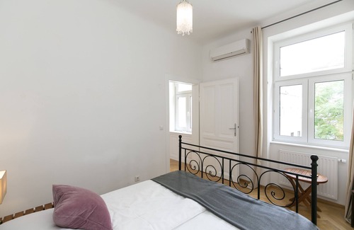 Brigittenau Apartment | City Apartment Klimaanlage 81m2 Wohnen mit Blick ins Grüne