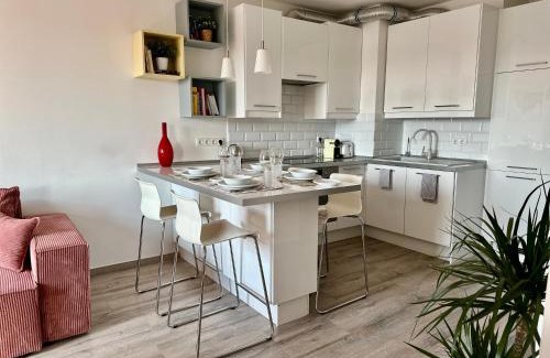 Ferencvaros Apartment | City Break Apartment - PRIVATE GARAGE, AC, BALCONY