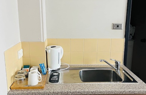 Darlinghurst Hotel | City Budget Hotel