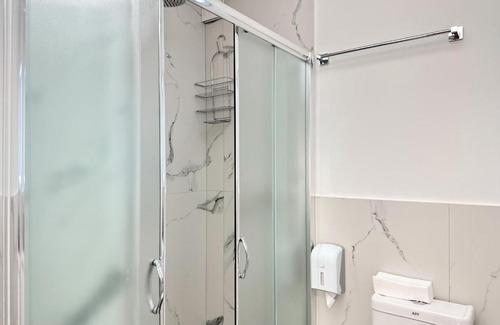 Blloku Apartment | City Center Apartment