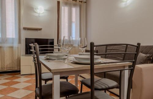 Rovigo Apartment | [City Center] Comfort and Relax