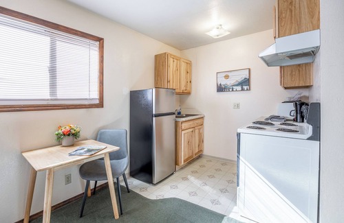 Hamilton Hotel | City Center Motel