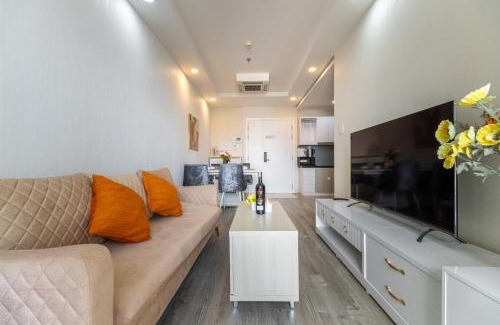 Phuong 8 Apartment | City center new