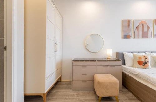Phuong 8 Apartment | City center new