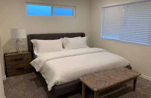 Yorktown Villa | City Center Villa - Pool, Patio & Close To Beach!