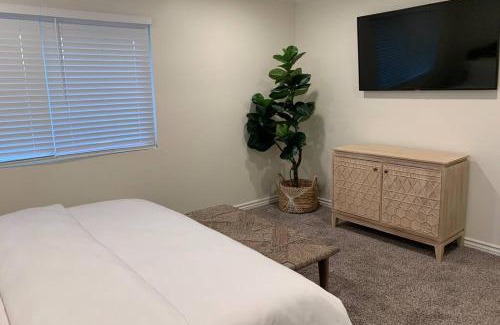 Yorktown Villa | City Center Villa - Pool, Patio & Close To Beach!