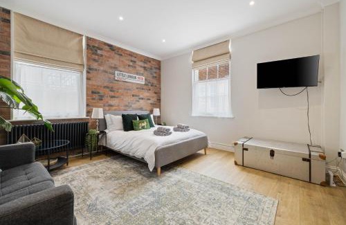 Chichester Apartment | City Centre Entire Studio Apartment- Self check in
