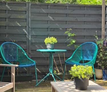 Tollcross Apartment | City Centre Escape with Private Garden